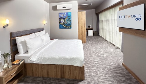 Superior Room, 1 Queen Bed, Terrace