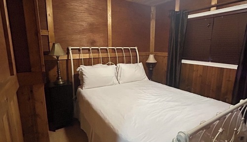 Cabin, Mountain View