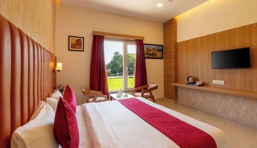 Standard Double Room, Garden View