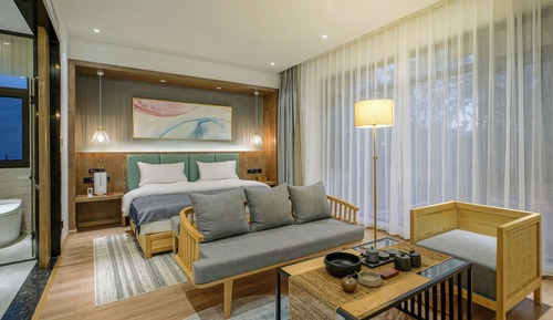 Luxury Double Room, City View