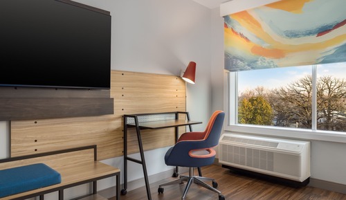 Room, 1 King Bed, Accessible, Bathtub