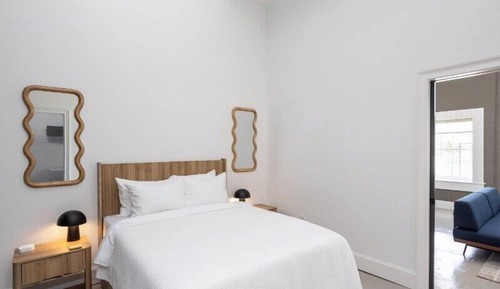 Premium Suite, 1 Queen Bed