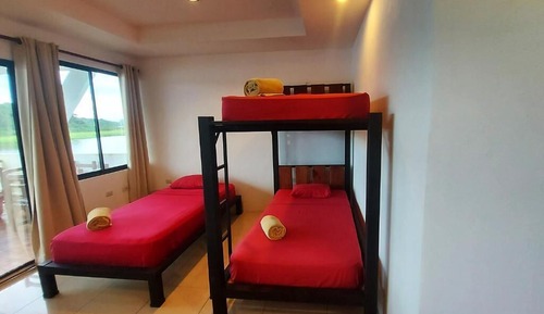 Family Room, Lagoon View