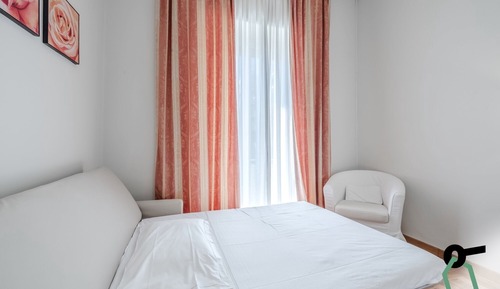 Comfort Triple Room, Multiple Beds, Private Bathroom, Partial Sea View