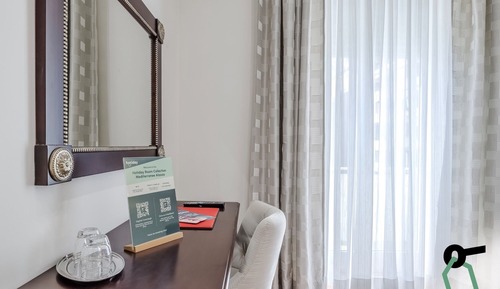 Comfort Double Room, 1 Double Bed, Private Bathroom, Partial Sea View