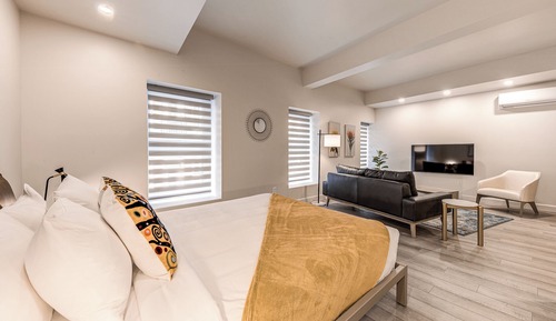 Apartment, 1 Queen Bed, Kitchen (B04)