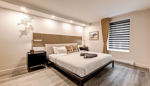 Apartment, 1 King Bed, Kitchen (306)