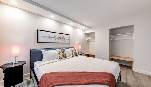 Apartment, 1 King Bed, Kitchen (B07)