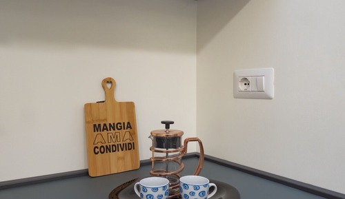 Studio, Smoking, Kitchen