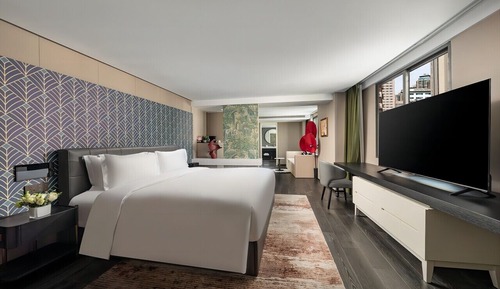 City Deluxe Room Balcony