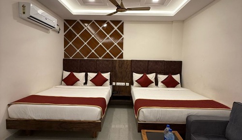 Premium Quadruple Room