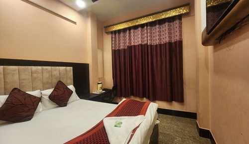 Standard Double Room, City View