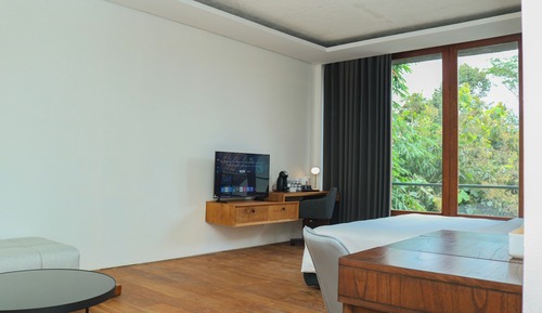 Junior Suite, Garden View