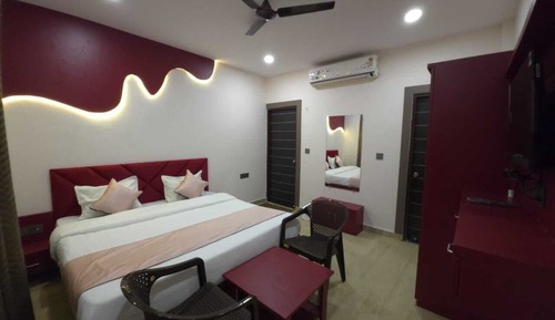 Superior Room, Balcony, Garden View