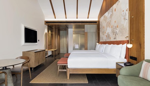 Deluxe Room, 2 Queen Beds, Balcony