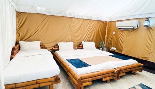 Deluxe Tent, 1 Bedroom, Air conditioning, Mountain View