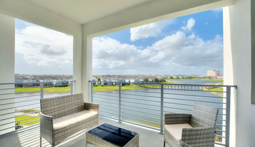 Condo, 2 Bedrooms