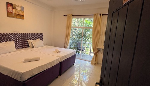 Deluxe Double Room, Garden View