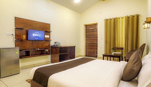 Superior Double Room, Patio, Resort View