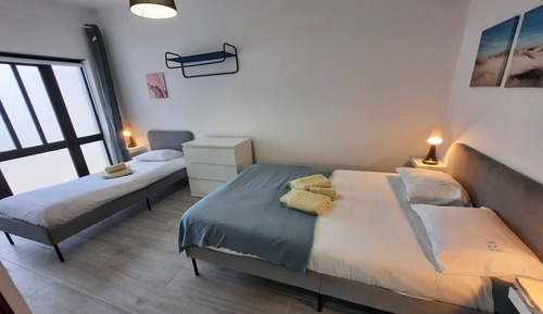 Basic Triple Room