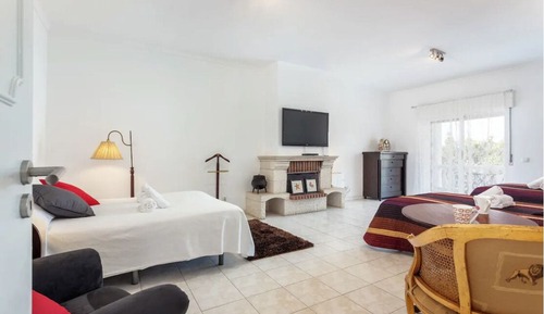Basic Quadruple Room