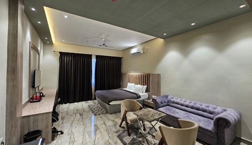 Deluxe Room, Hill View