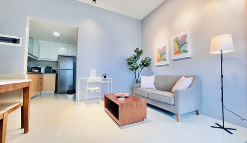 Comfort Condo, City View
