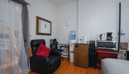 Deluxe Room, City View