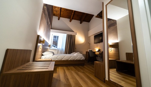 Classic Room, Mountain View