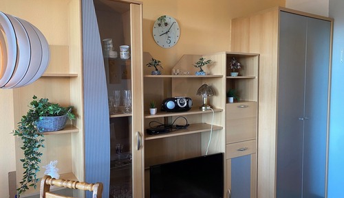 Apartment, Multiple Bedrooms, Smoking, Balcony