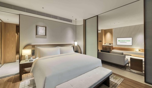 Executive Suite, 1 King Bed with Sofa bed, Non Smoking (Hot Spring Pool)