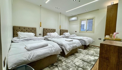 Luxury Triple Room