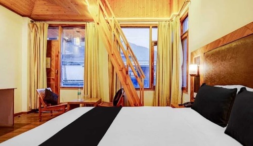 Classic Double Room, Balcony, City View