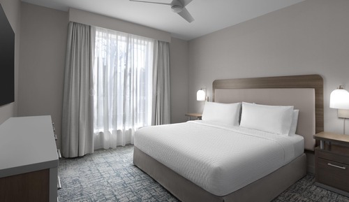 Suite, 1 King Bed
