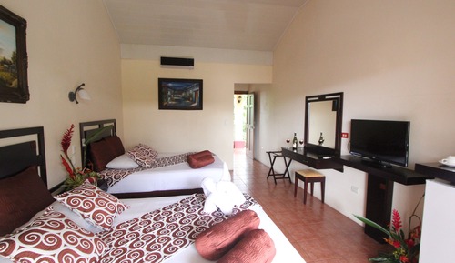 Premium Quadruple Room