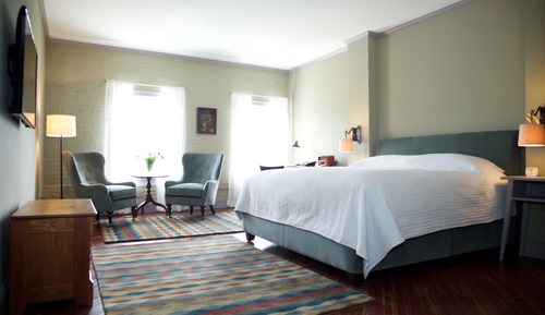 Standard Room, 1 King Bed