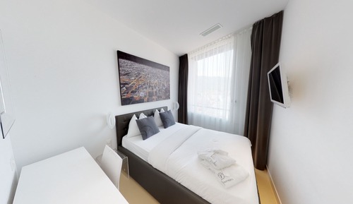 2 Bedroom Apartment Mini