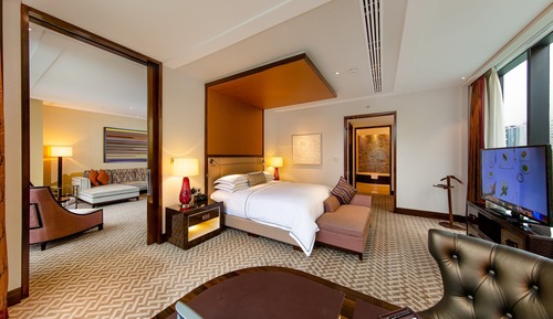 Premier Suite