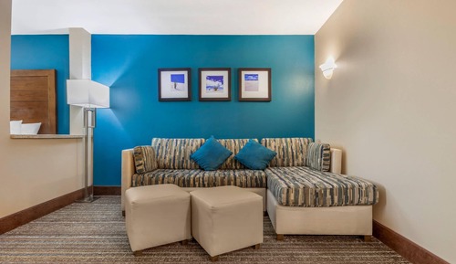Suite, Multiple Beds, Accessible, Non Smoking