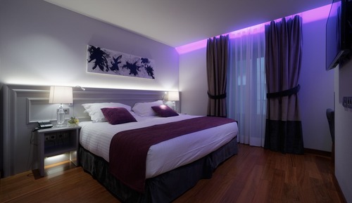 Premium Room, 1 King Bed, City View