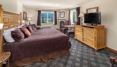 Room, 1 King Bed, Accessible, Fireplace