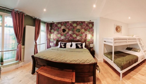 Superior Suite, Ensuite (Room 10)