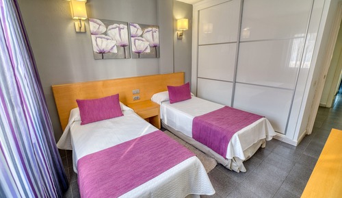 1 Bedroom Apartment (2)
