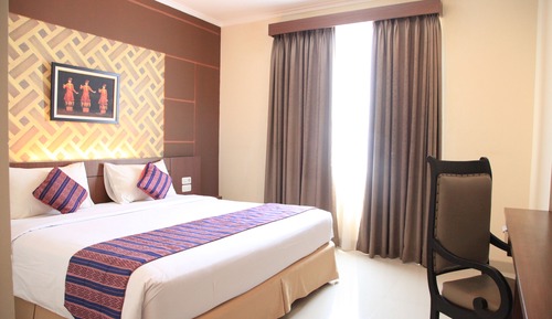 Deluxe Room, 1 King Bed