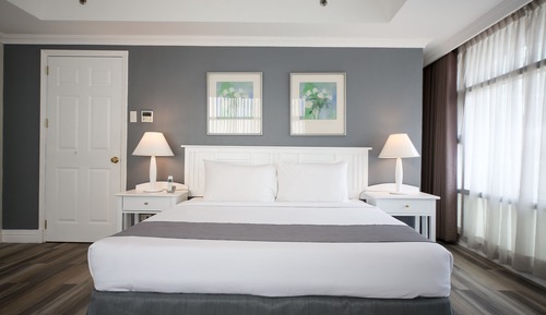 One Bedroom Suite