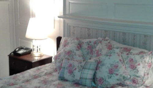 Strickland 200 Full Bed