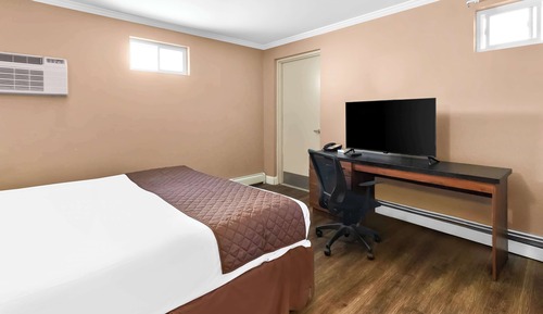 Room, 1 King Bed, Accessible, Non Smoking