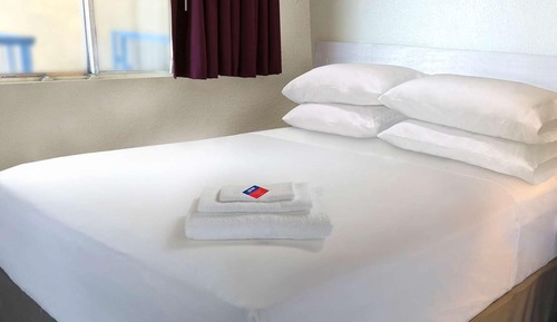Room, 1 Queen Bed, Smoking