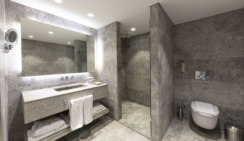 Suite, Sea View