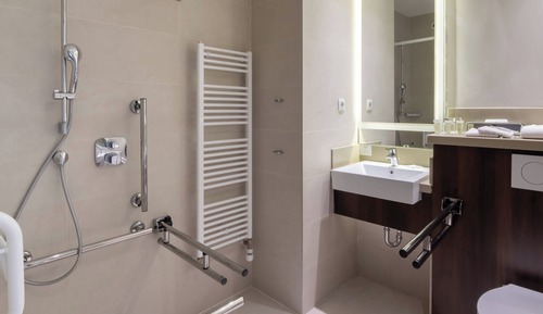 Standard Room, 1 King Bed